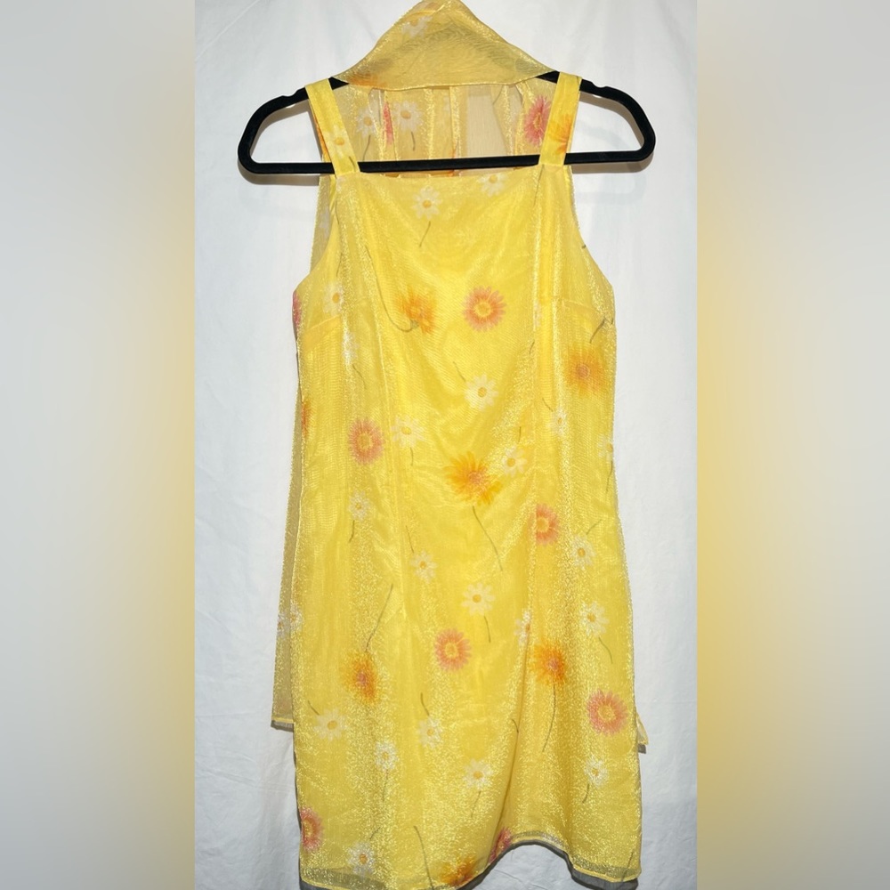 Retro Y2K!! Adorable bright sunny yellow dress with scarf.